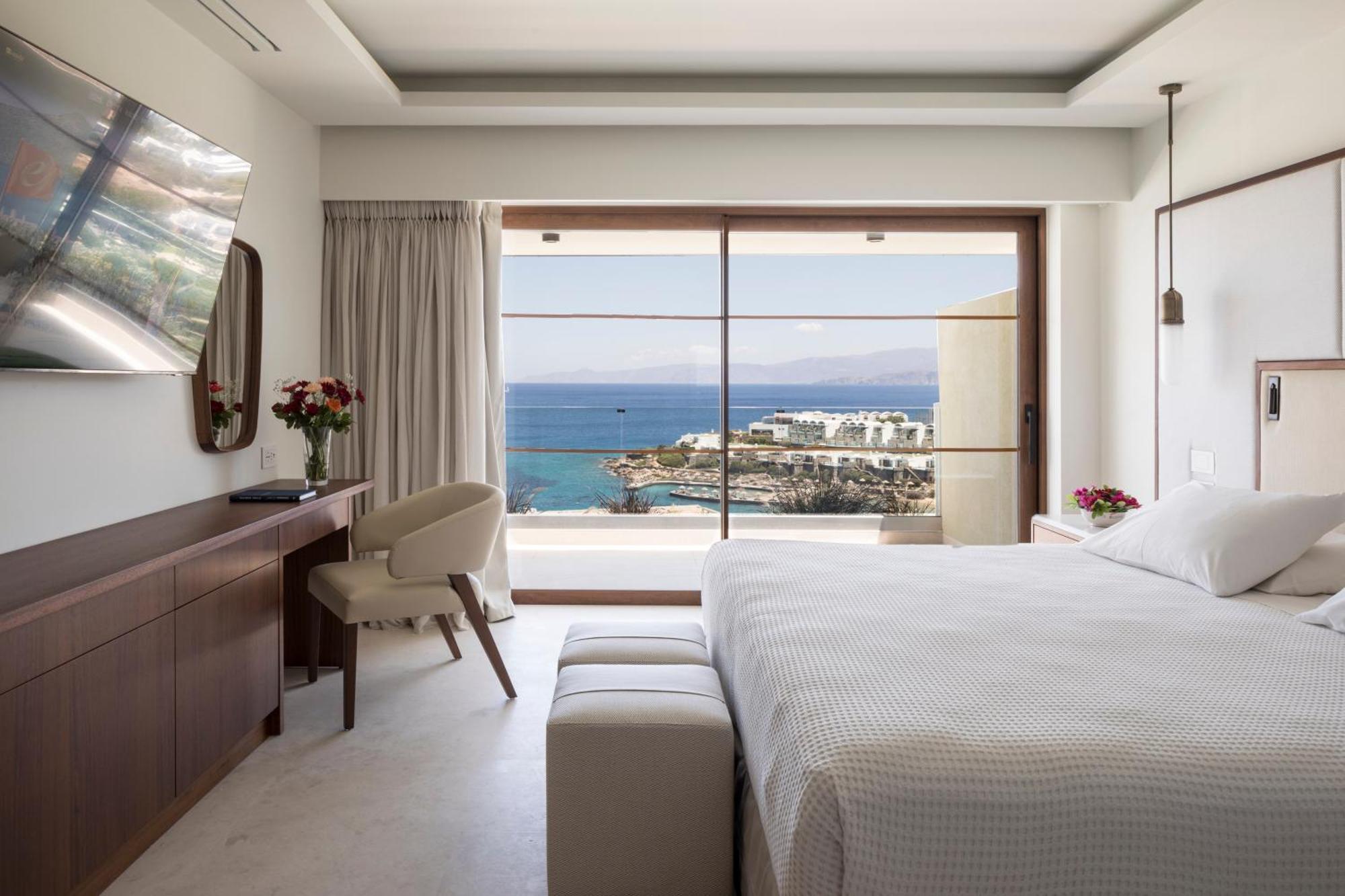 Premium One-Bedroom Suite
