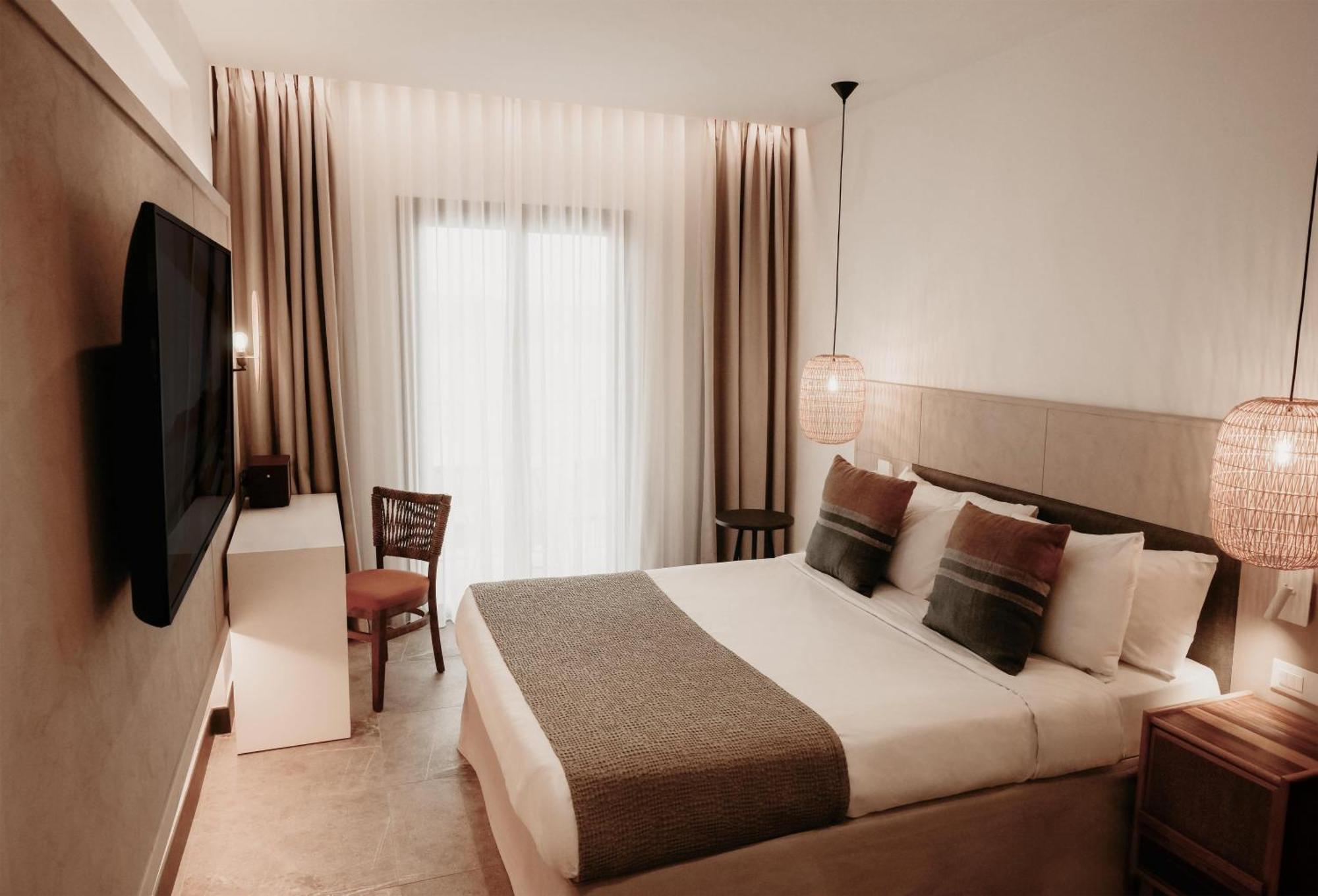 Chambre Lit Queen-Size - Vue sur Mer